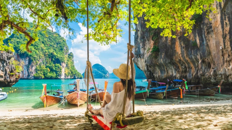 Thailand introduces longer-stay visas to boost tourism & economy