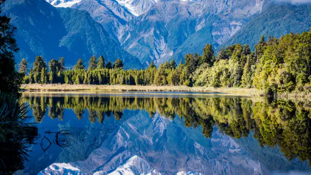 New Zealand to triple entry fees for international tourists from Oct 1