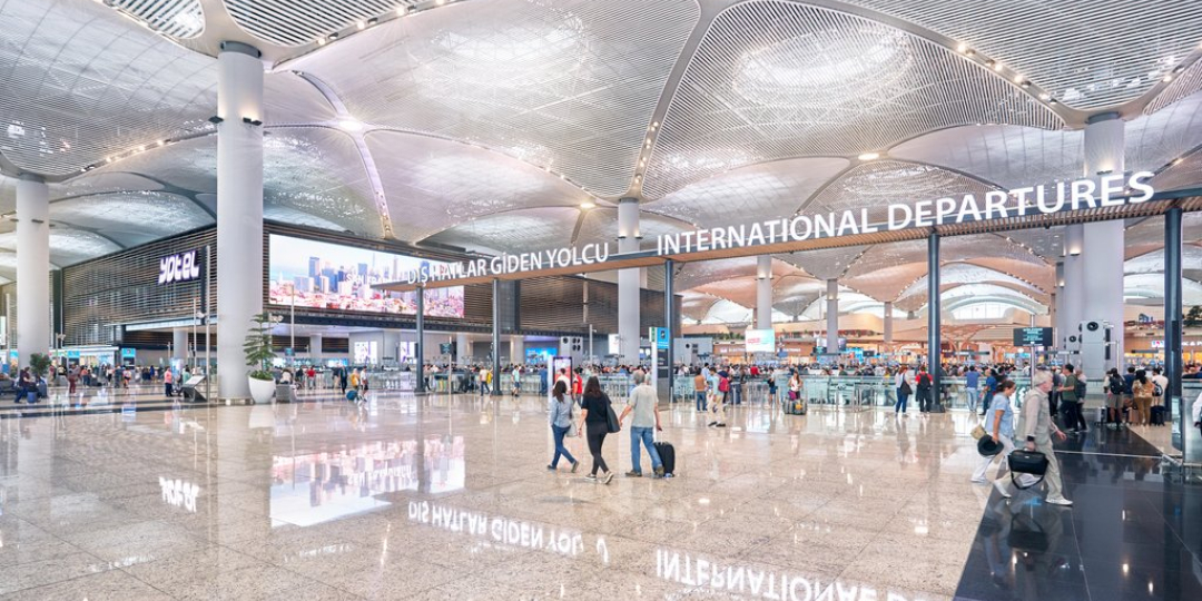 Istanbul Airport implements triple runway system